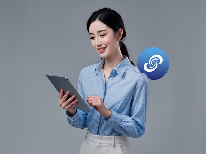 AI 领域突破性进展：从 IMO 金牌到 Agent 普及的行业观察